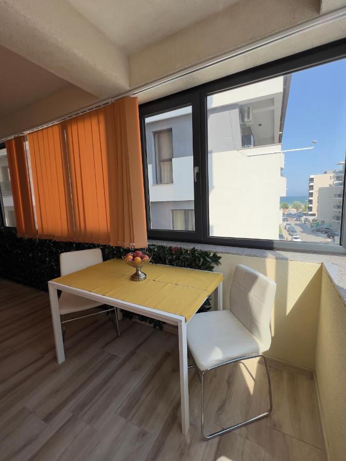 Aniversarium Grand Apartment 那沃达利 外观 照片